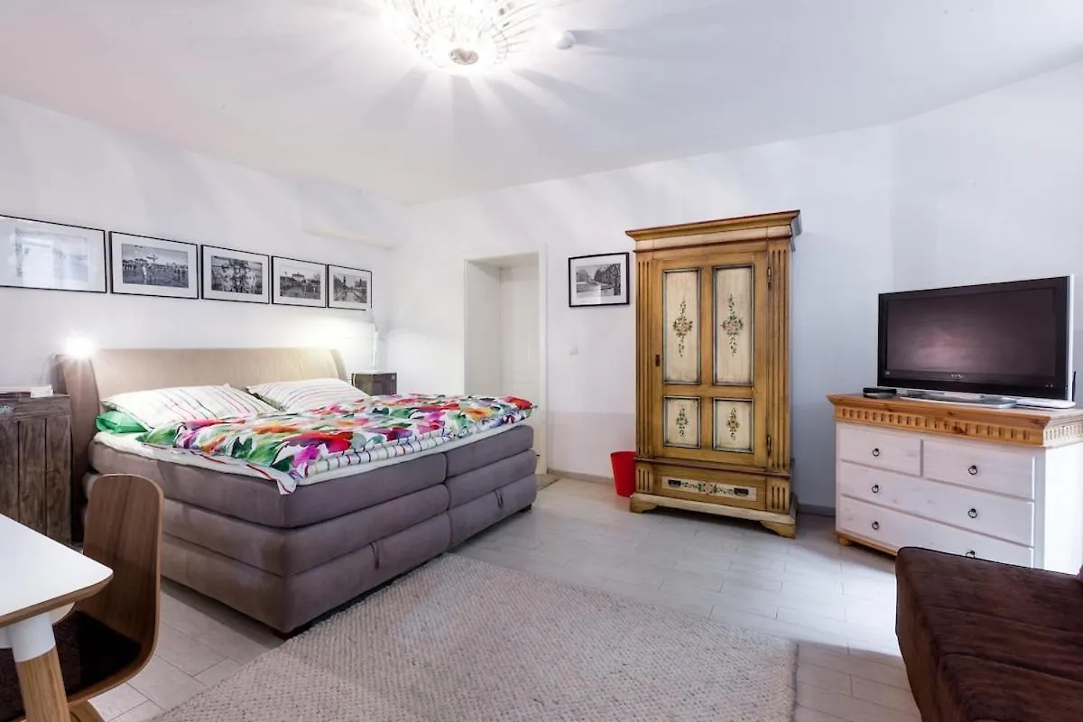 S31 - Room 22 Apartment Bergmannstrasse Back Berlin Tyskland